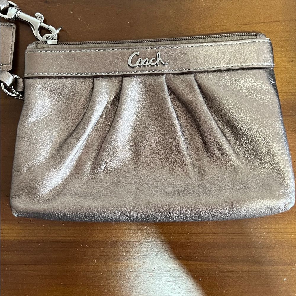 Coach wallet bundle - Picture 2 of 8